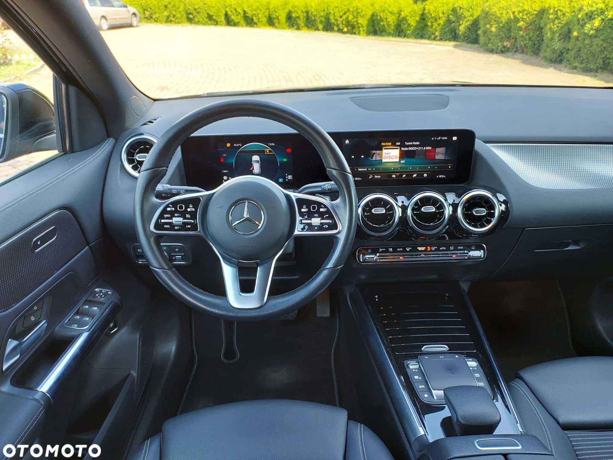 Mercedes-Benz GLA 200 d AMG Line - 4