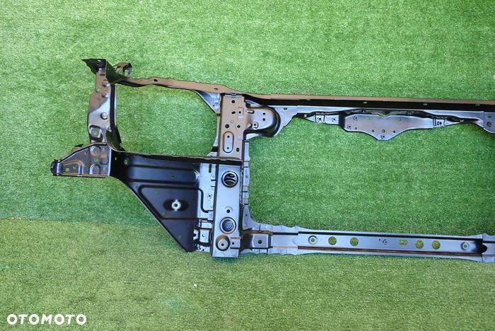 LAND CRUISER LC200 09-17 pas przedni przód - 7