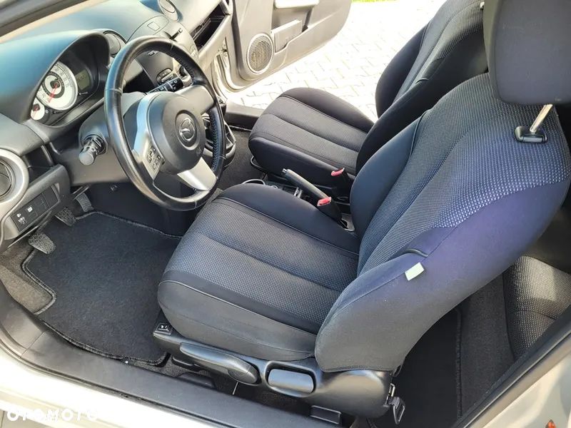Mazda 2 - 28