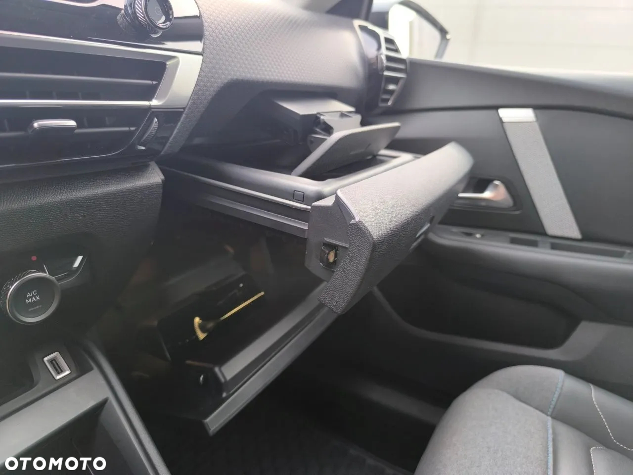 Citroën C4 1.5 BlueHDi Shine S&S - 30
