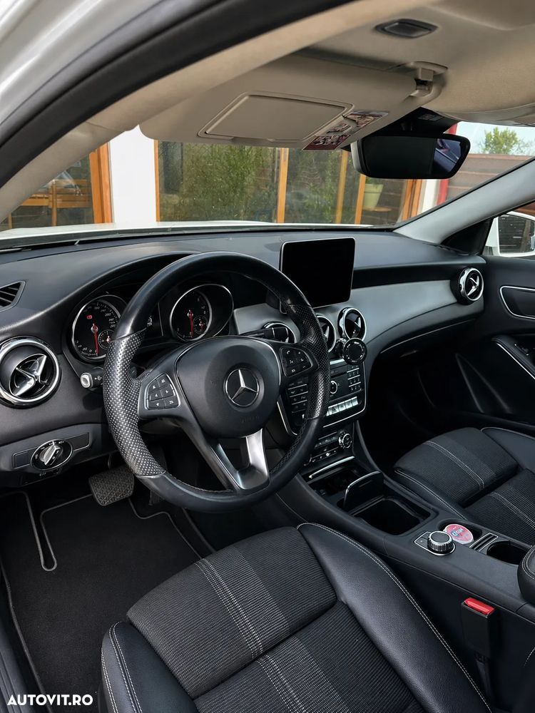MERCEDES-BENZ GLA 2018 — imagine 4