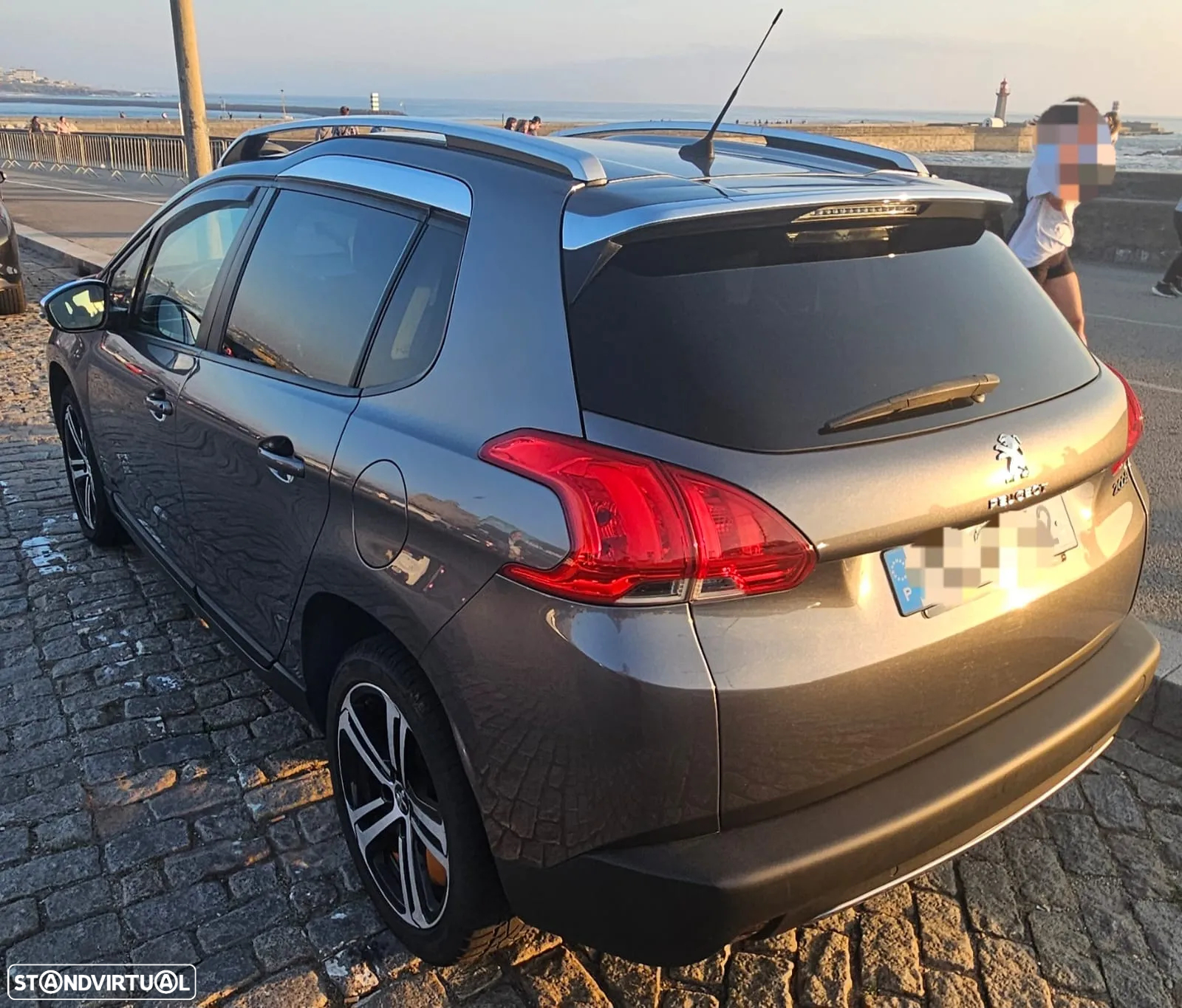 Peugeot 2008 1.6 BlueHDi Style - 5