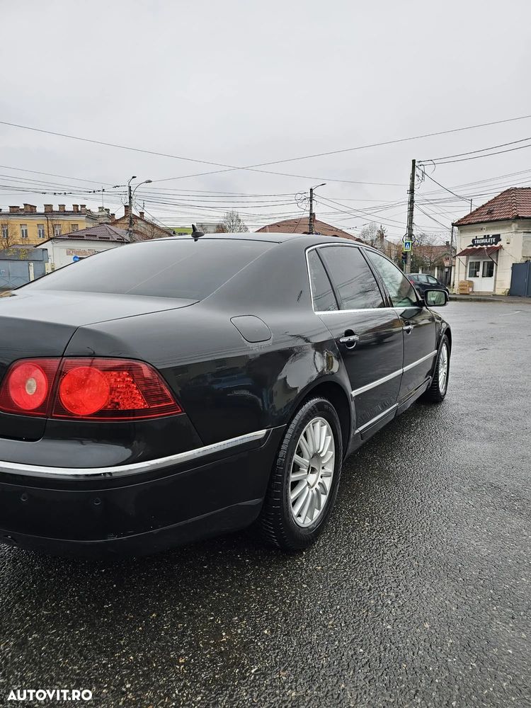 Volkswagen Phaeton 2008 photo 2