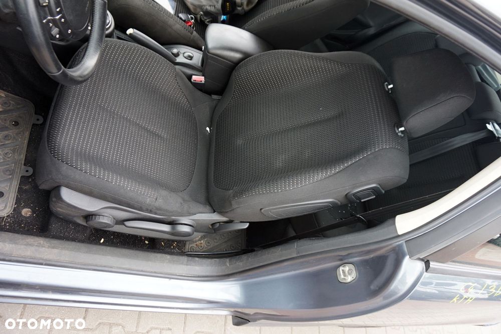 CITROEN C4 I 3D HB 2009 KTH 1.6 HDI DV6C 108KM 20DM75 SZARY THORIUM na części - 13