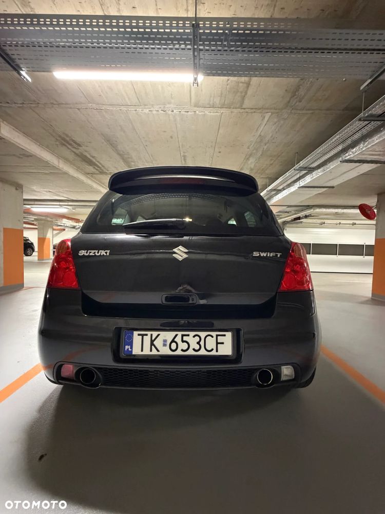 Suzuki Swift 1.6 Sport - 10