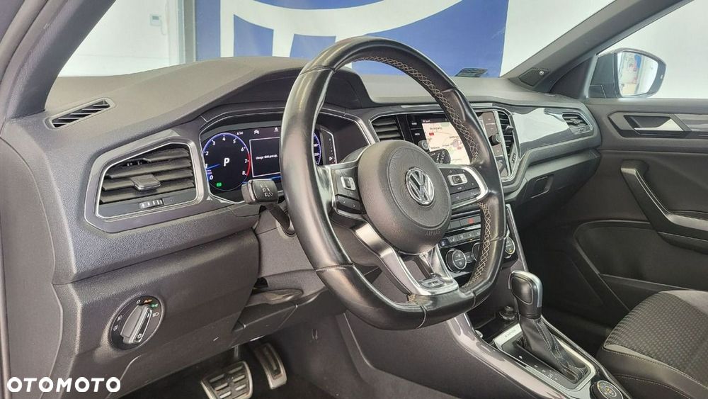 Volkswagen T-Roc - 13