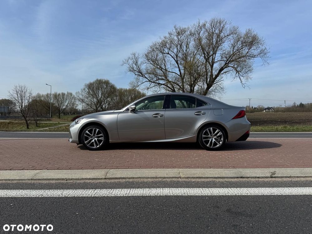 Lexus IS 200t Elegance - 12