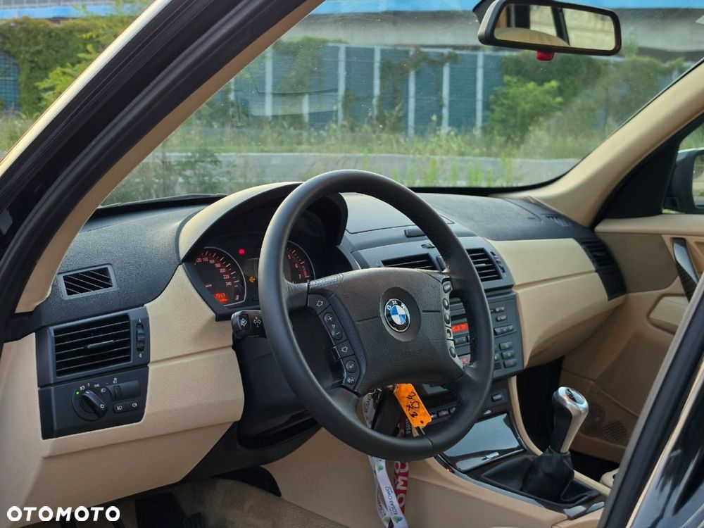 BMW X3 - 24