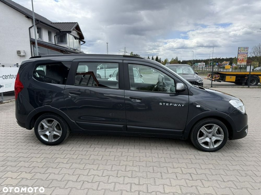 Dacia Lodgy dCi 110 Stepway - 9
