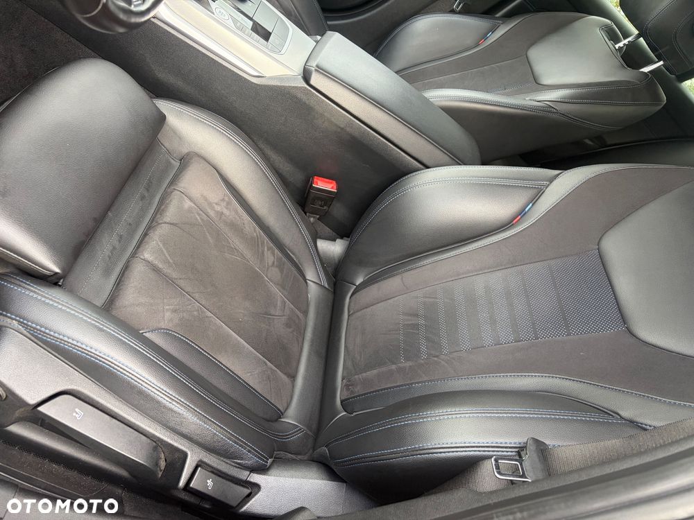 BMW Seria 3 320d xDrive Edition M Sport Shadow - 18