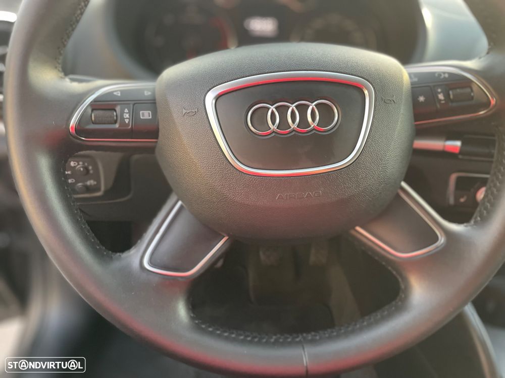 Audi A3 1.6 TDI Ambiente - 9