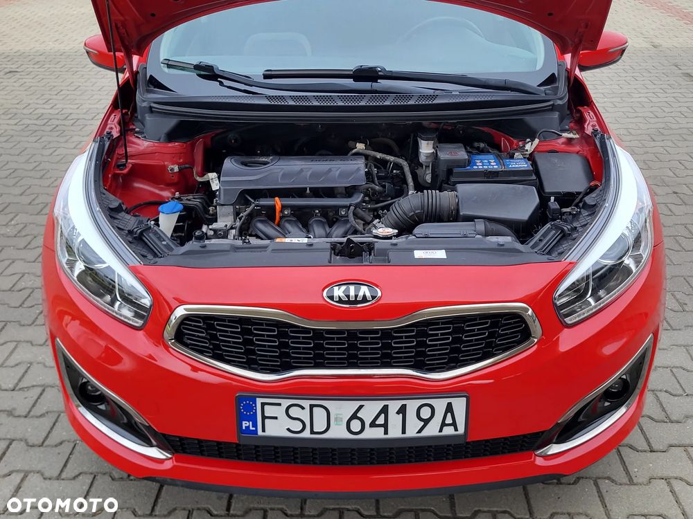 Kia Ceed 1.4 L Business Line - 38