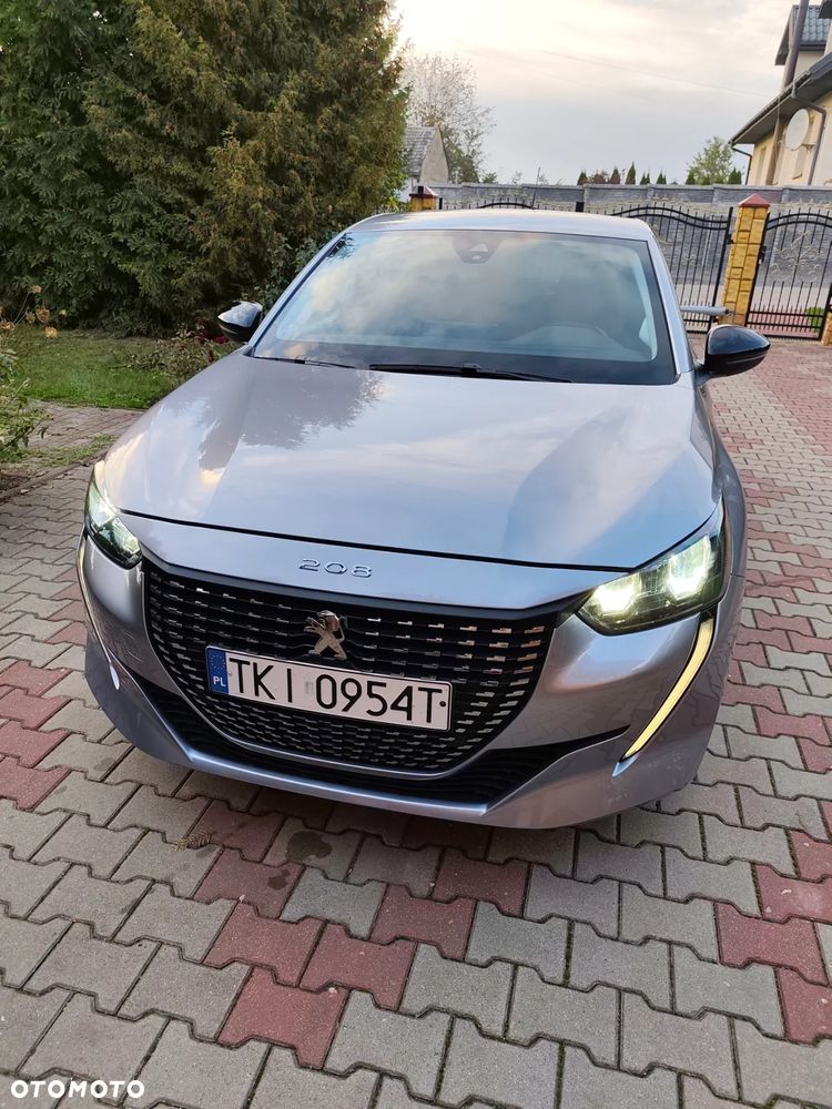 Peugeot 208 PureTech 100 EAT8 Allure - 24