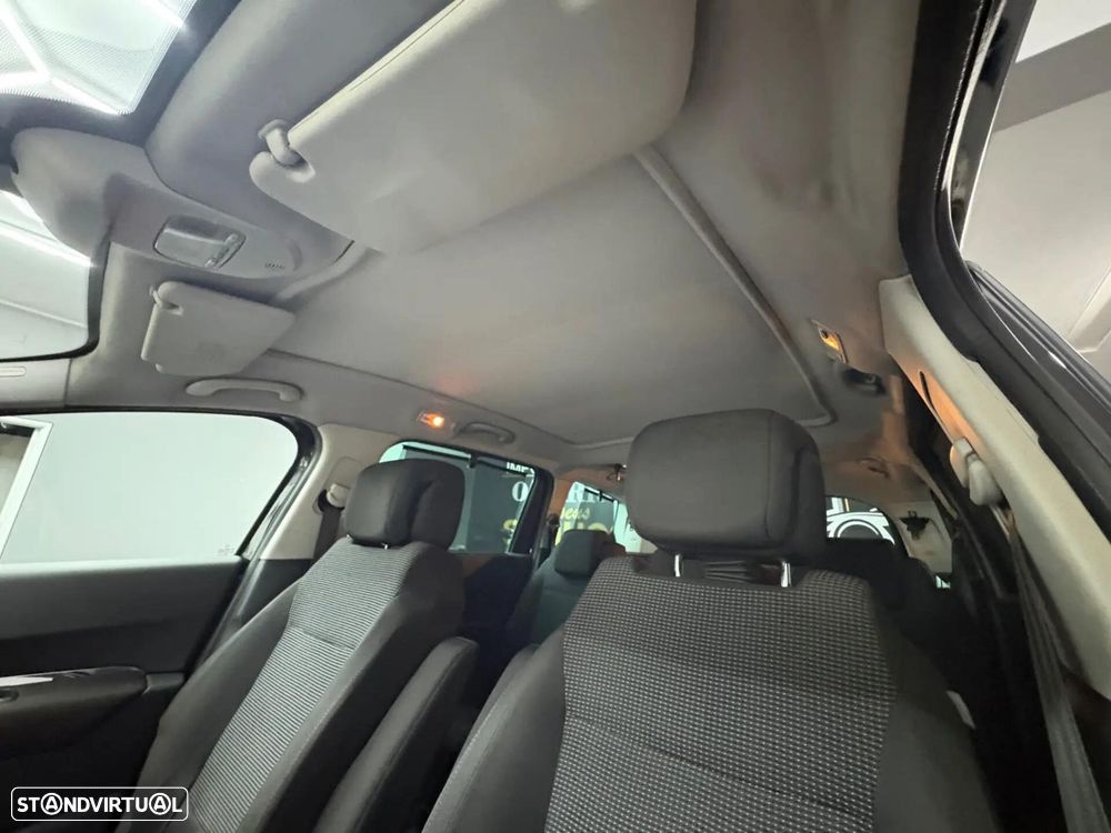 Peugeot 5008 1.6 HDi Tech-Motion - 19