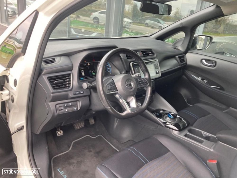 Nissan Leaf Acenta - 12