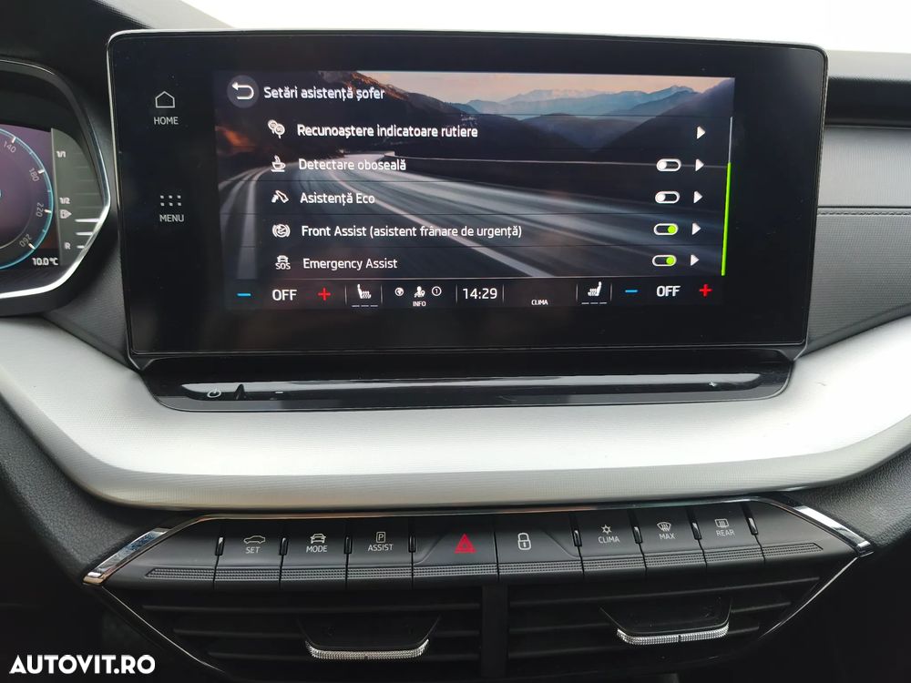 Skoda Octavia Combi 2.0 TDI DSG Ambition - 16