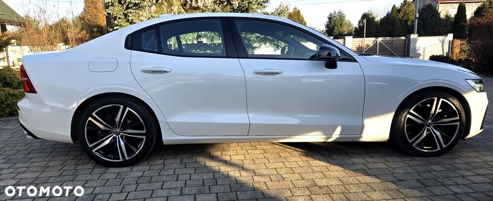 Volvo S60 T4 R-Design - 10