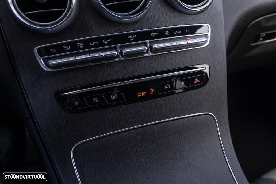 Mercedes-Benz GLC 300 e Coupe 4Matic - 52