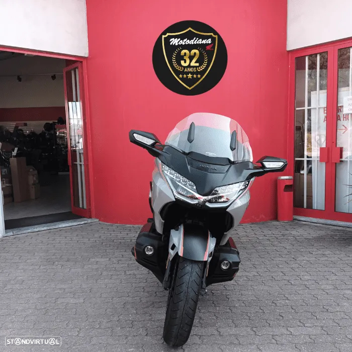 Honda Goldwing BAGGER - 2