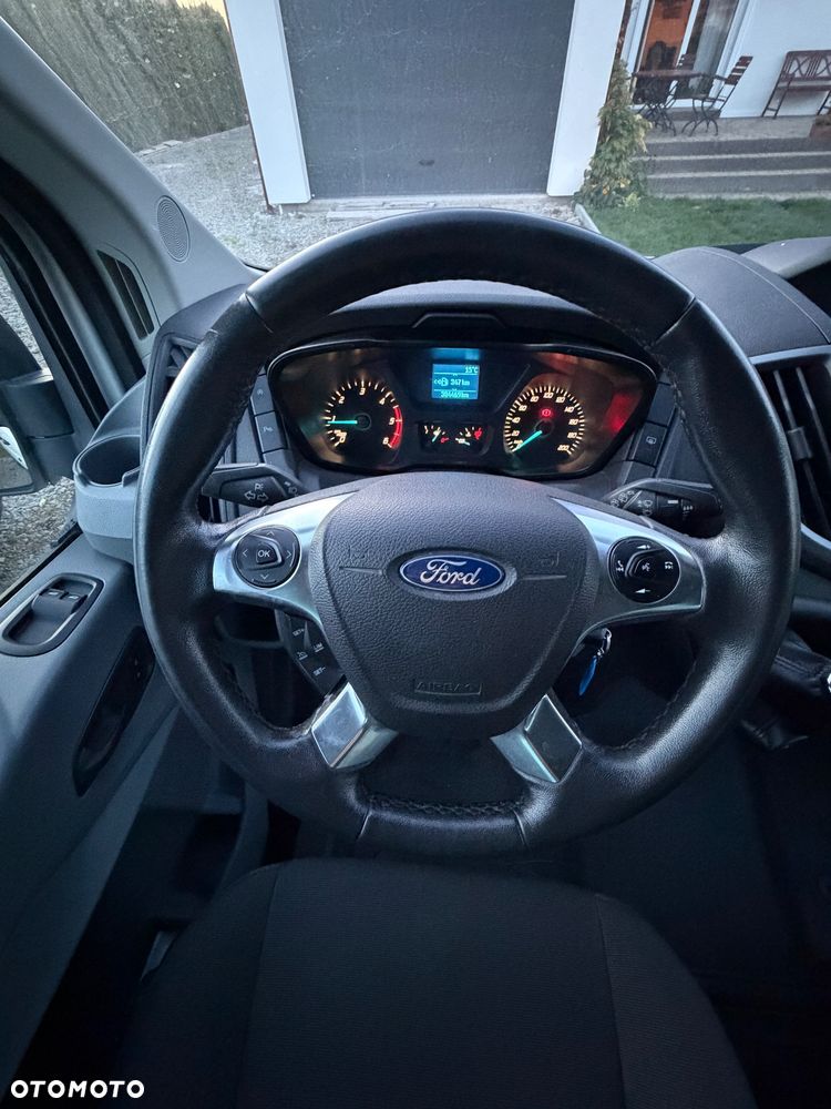 Ford Transit - 15