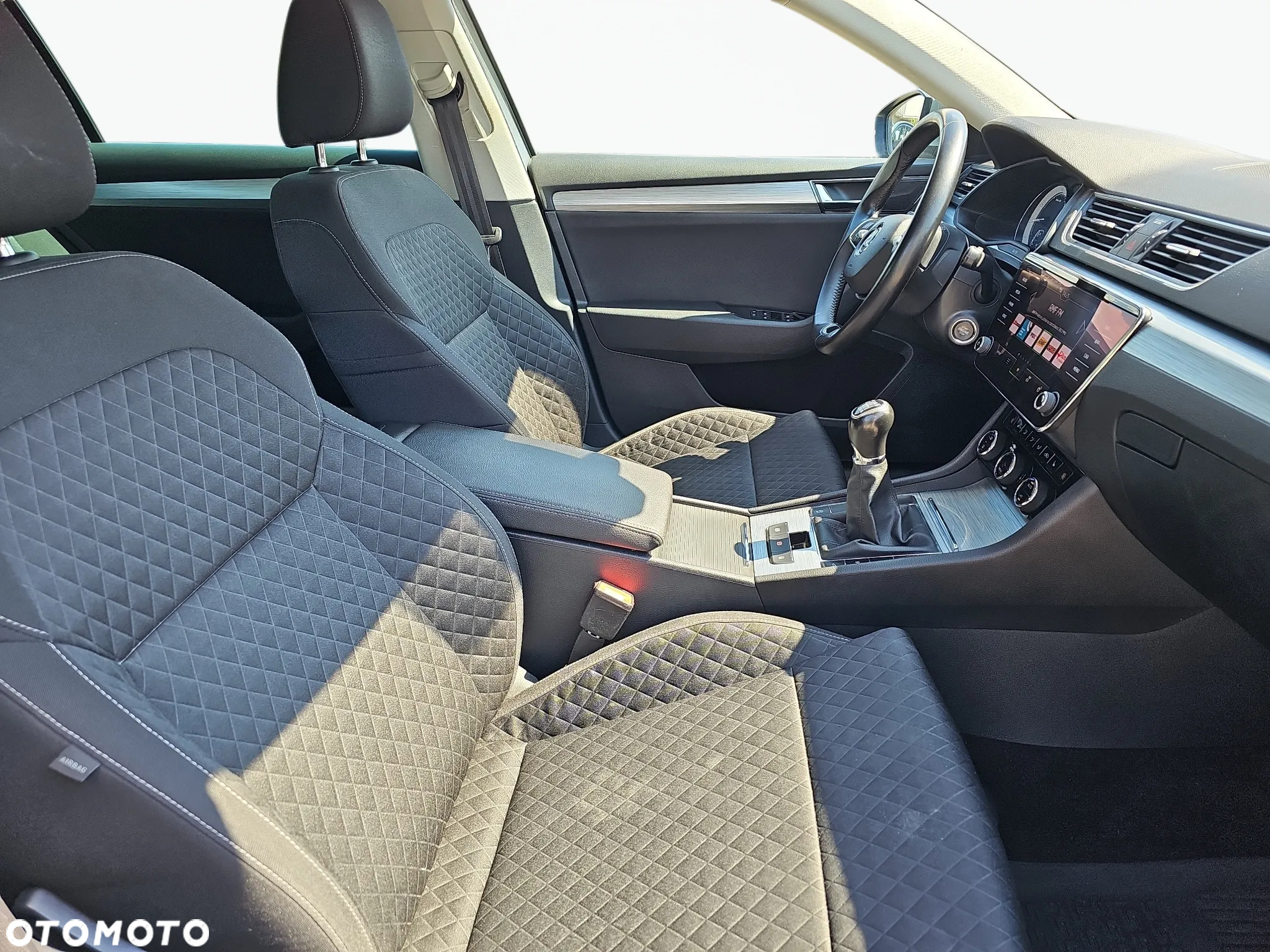 Skoda Superb 1.5 TSI Ambition - 10