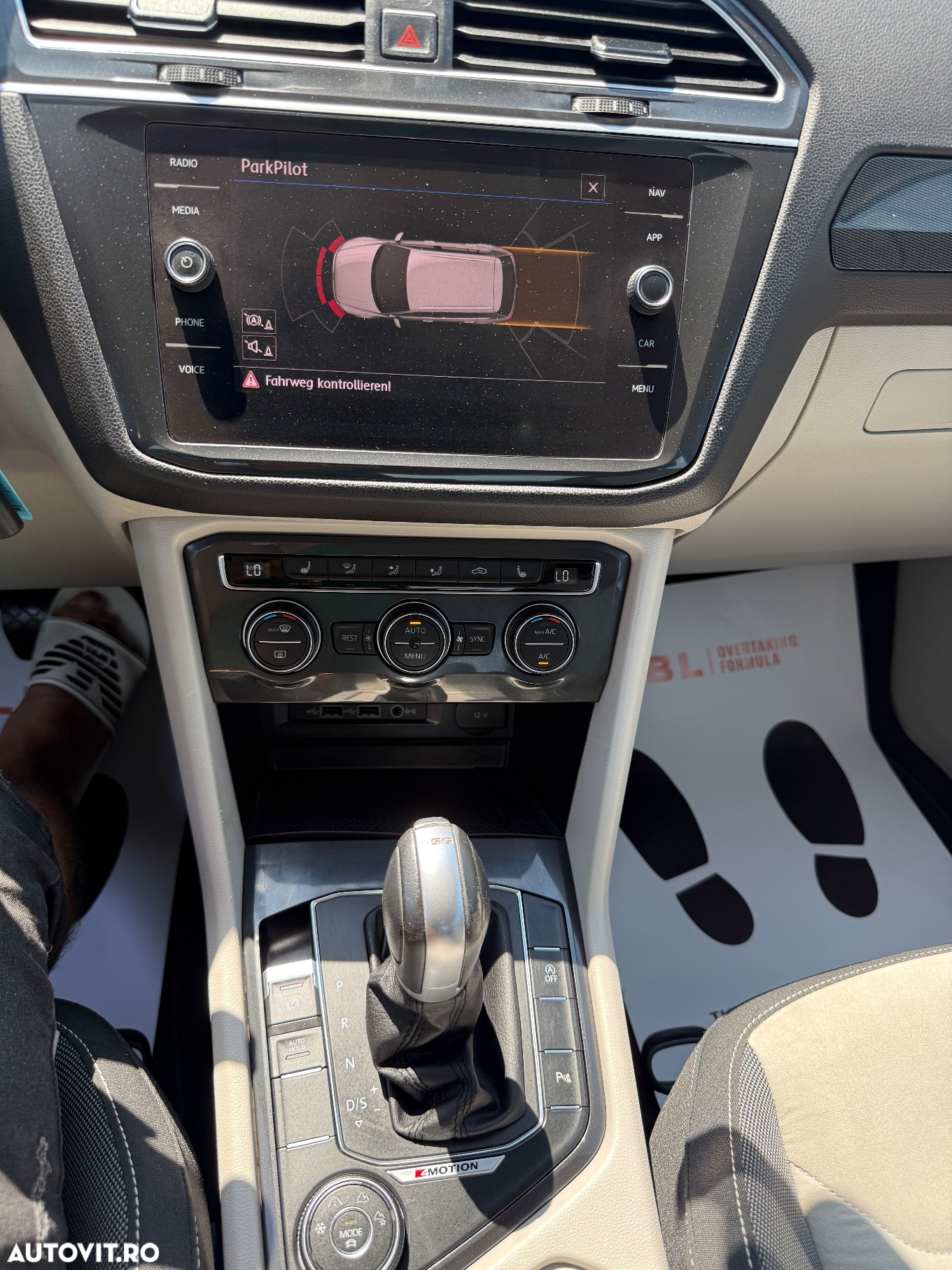 Volkswagen Tiguan 2.0 TDI DSG 4Mot Highline - 18