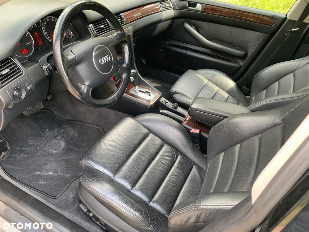 Audi A6 Avant 4.2 Quattro Tiptronic - 13