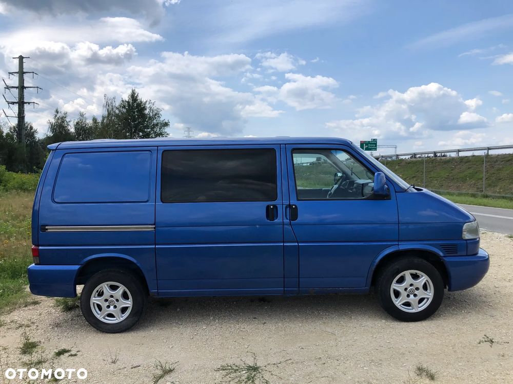 Volkswagen Transporter - 9