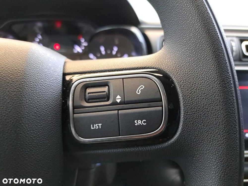 Citroën C3 1.2 PureTech Shine - 18