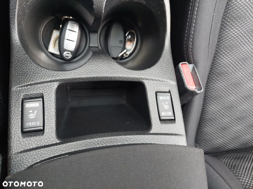 Nissan Qashqai 1.2 DIG-T Xtronic 360 - 28