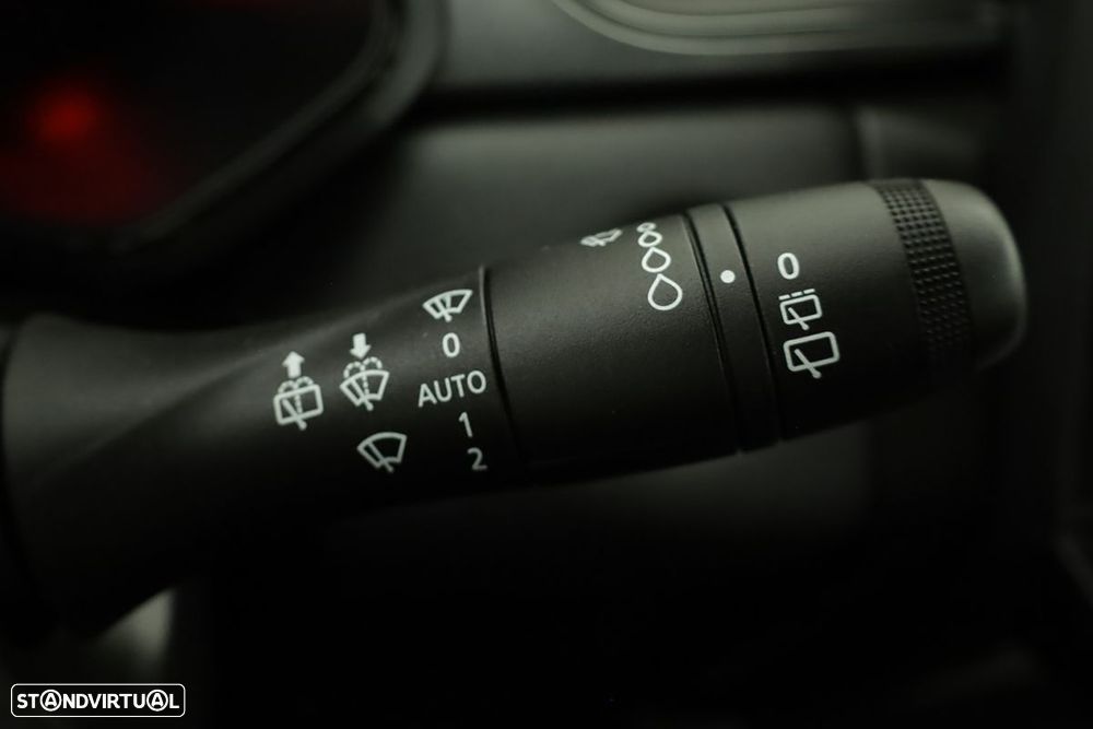 Renault Captur 1.0 TCe Techno Bi-Fuel - 17