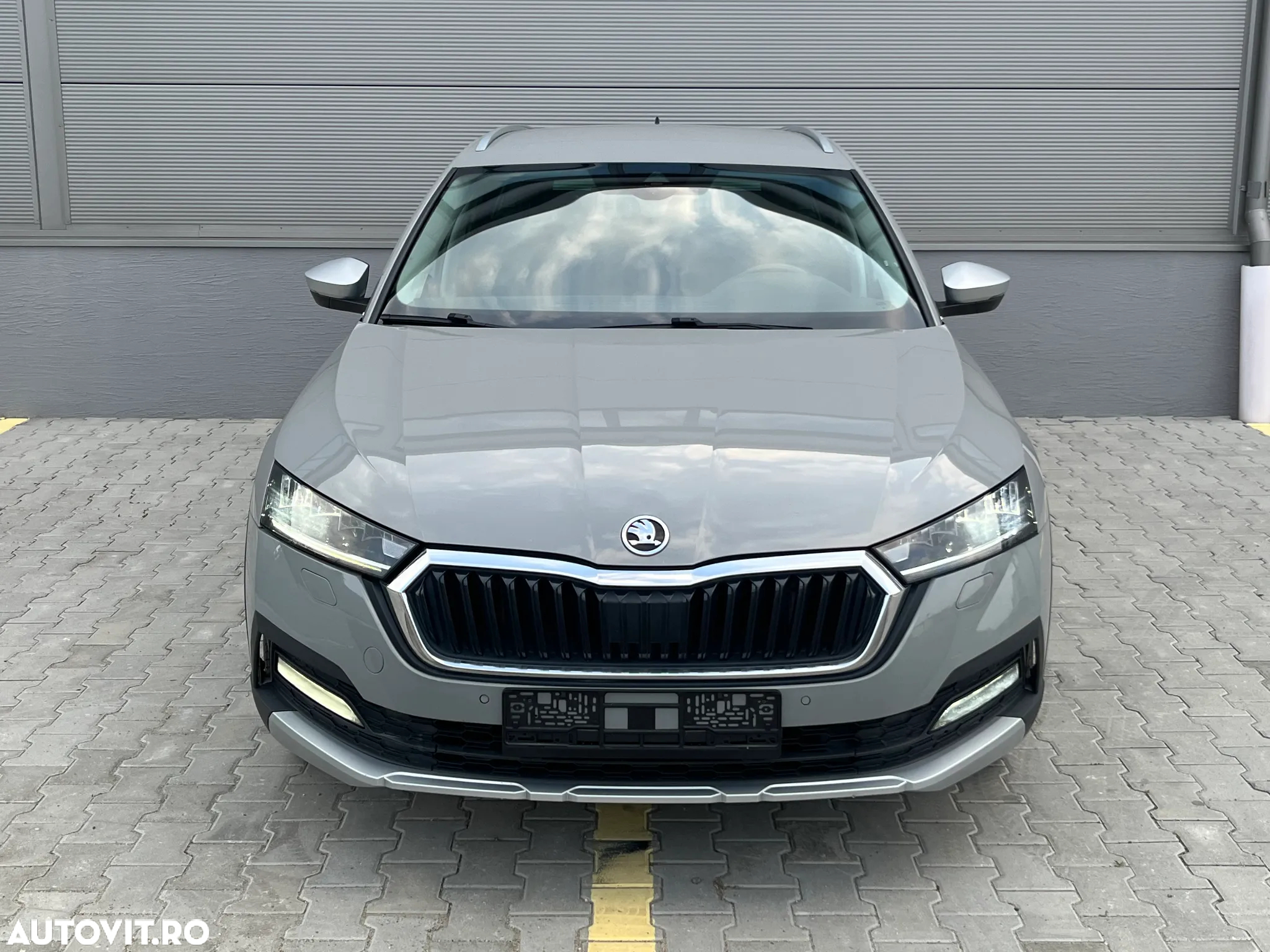 Skoda Octavia Combi 1.5 TSI e-TEC DSG Scout - 9