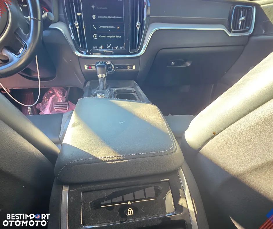 Volvo S60 T5 Geartronic RDesign - 10