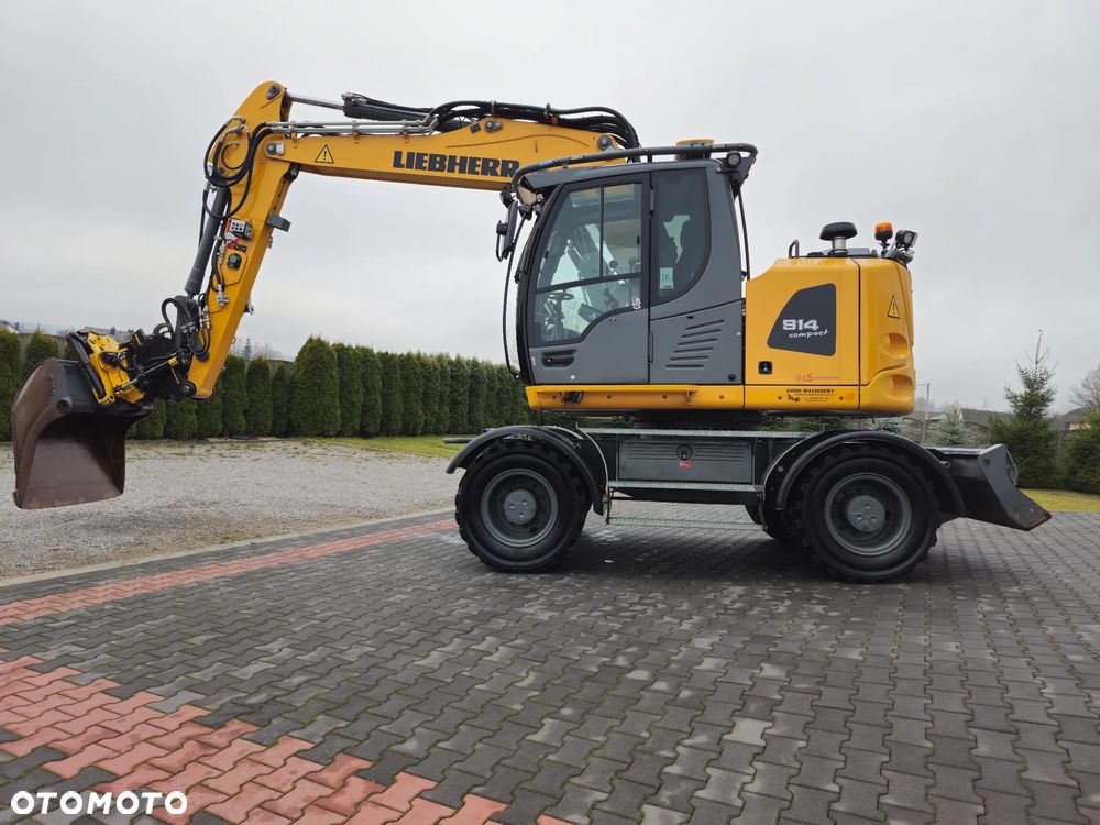 Liebherr A 914 Compact - 2