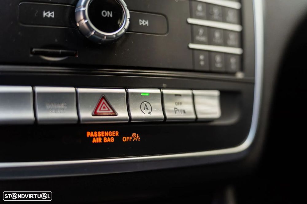 Mercedes-Benz CLA 220 d Shooting Brake AMG Line Aut. - 15