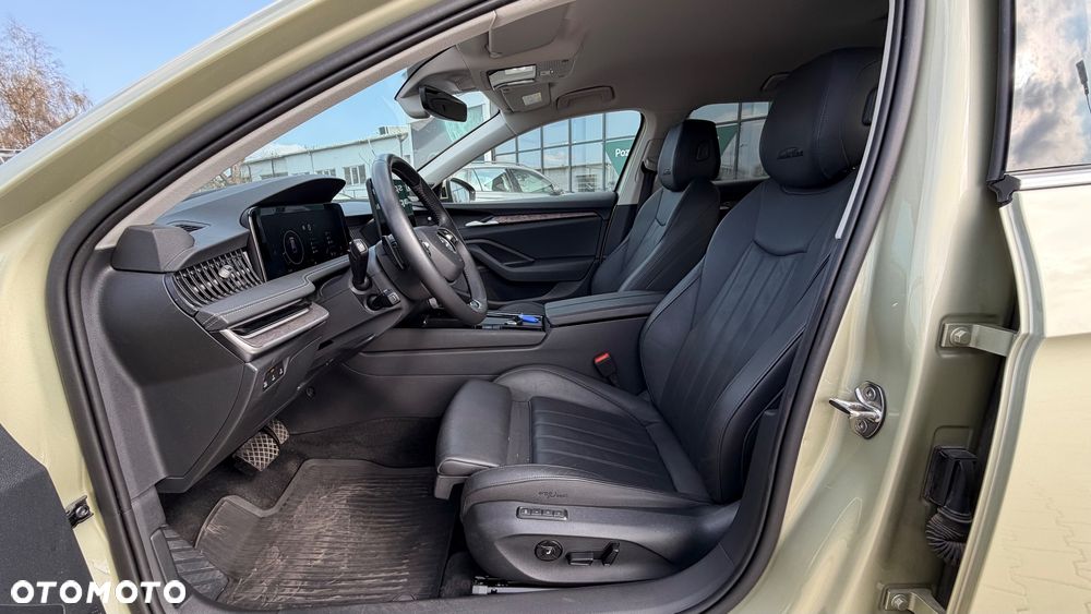 Skoda Superb 2.0 TDI SCR 4x4 L&K DSG - 8