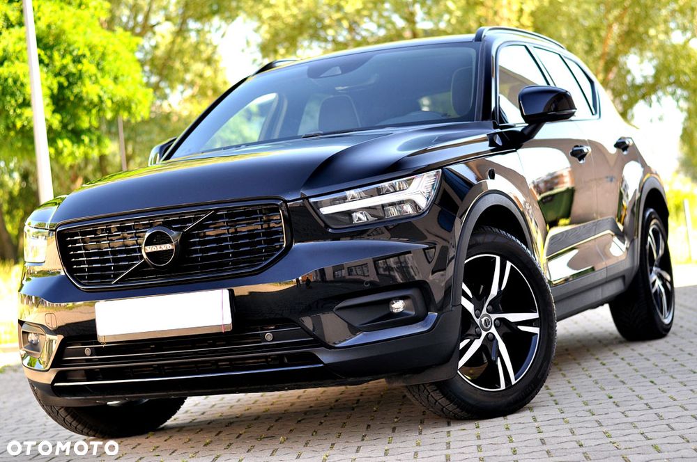 Volvo XC 40 T3 Geartronic RDesign - 3