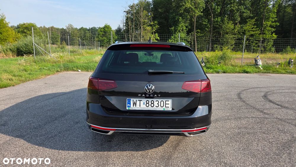 Volkswagen Passat - 5