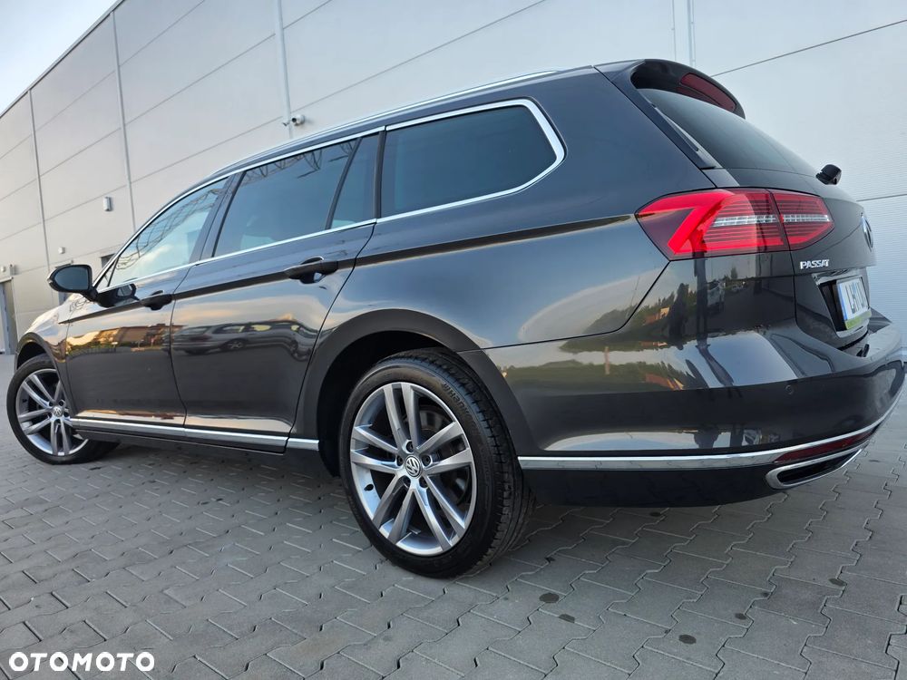 Volkswagen Passat 2.0 TDI SCR 4Mot DSG Highline - 10