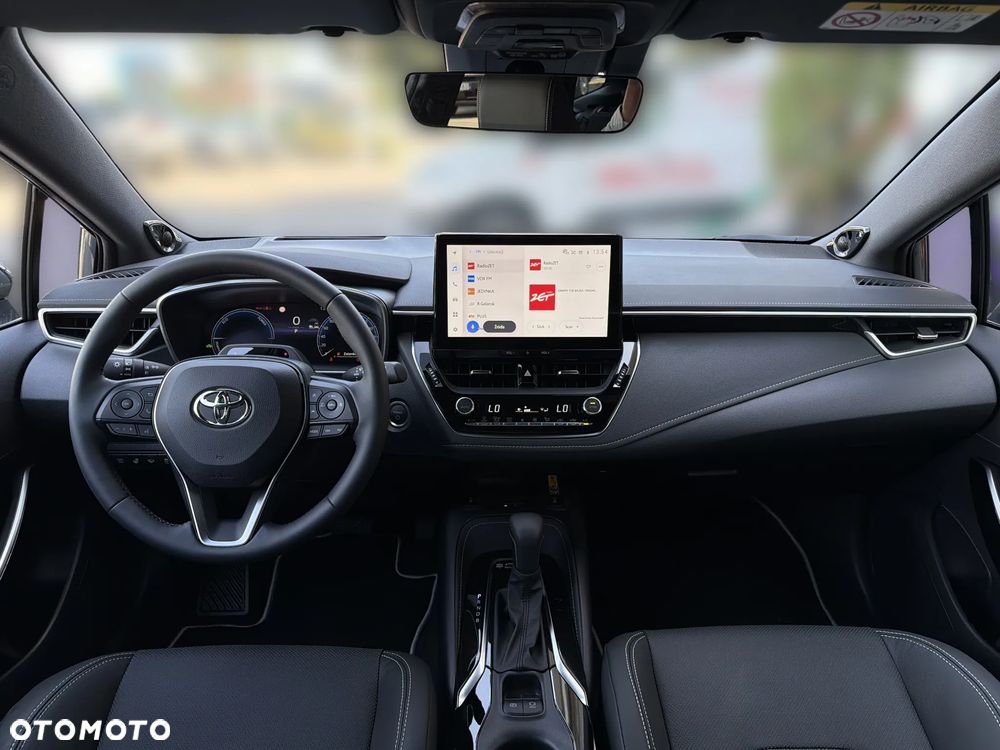 Toyota Corolla 1.8 Hybrid Executive - 16