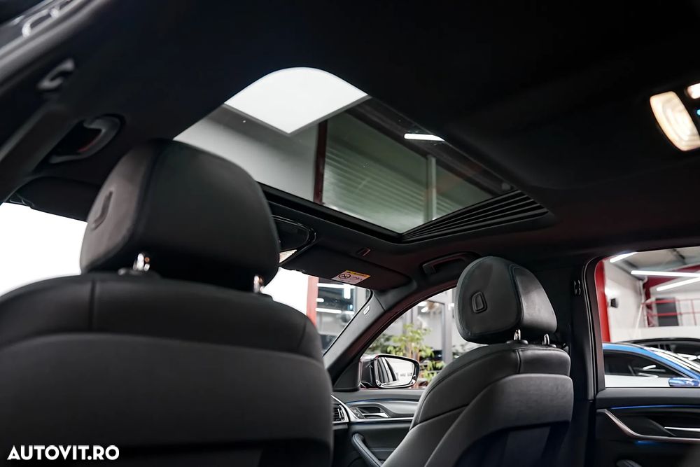 BMW Seria 5 530e Aut. M Sport Edition - 9