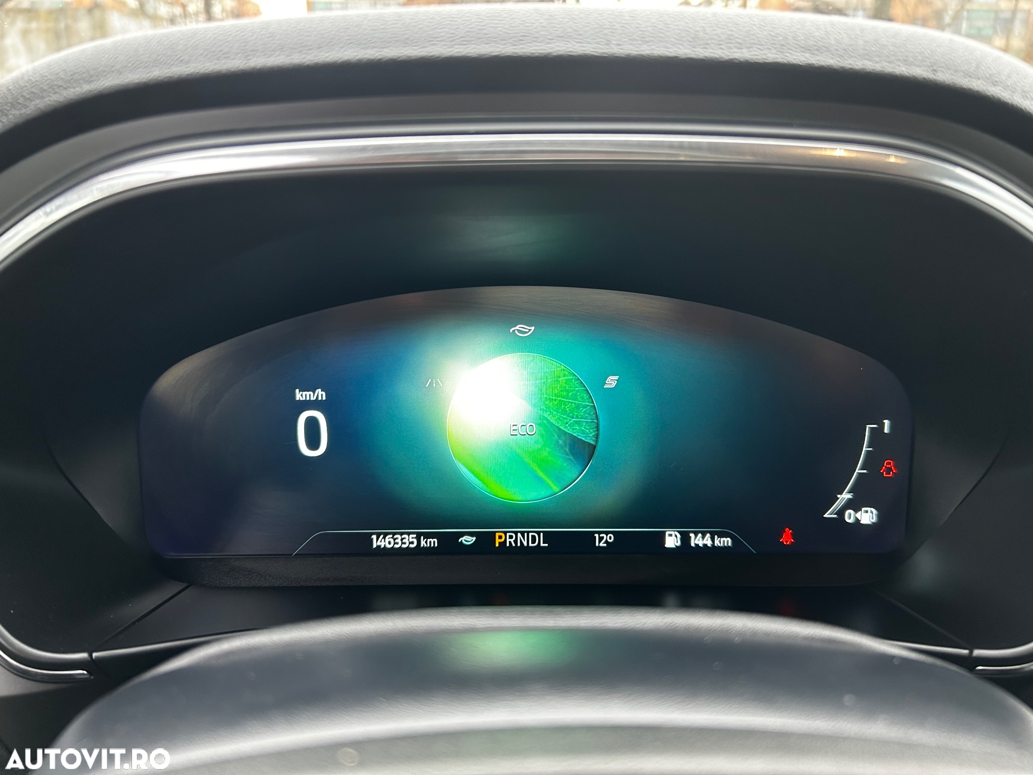 Ford Focus Turnier 1.5 EcoBlue Start-Stopp-System Aut. TITANIUM X - 13