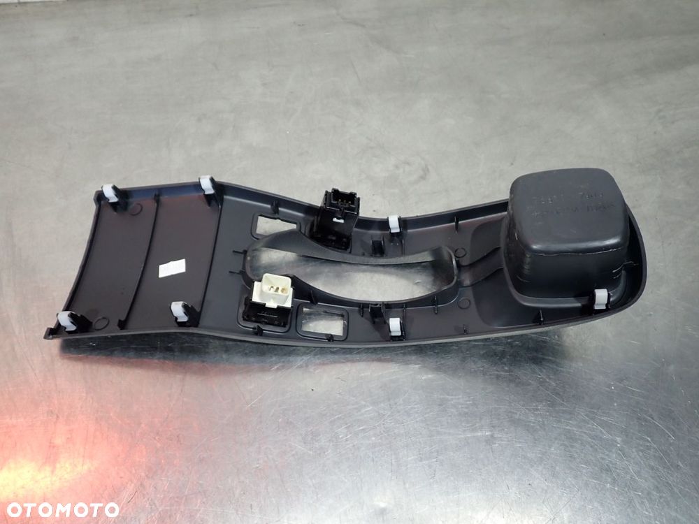 TUNEL ŚRODKOWY Z PRZEŁĄCZNIKIEM NAPĘDÓW SUZUKI SX4 1.6 75822-79J0 - 6