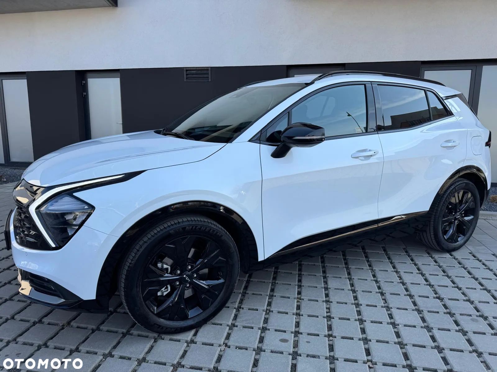 Kia Sportage 1.6 T-GDI Anniversary 2WD DCT - 1