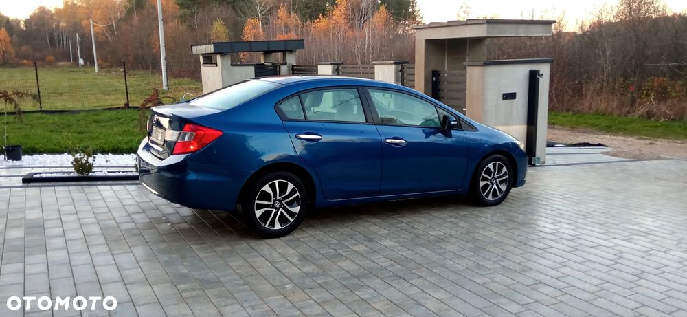 Honda Civic 1.8 Executive - 13