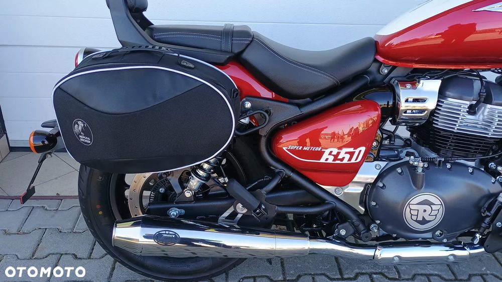 Royal Enfield Super Meteor - 29