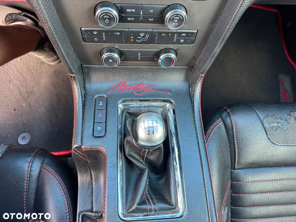 Ford Mustang 3.7 V6 - 6