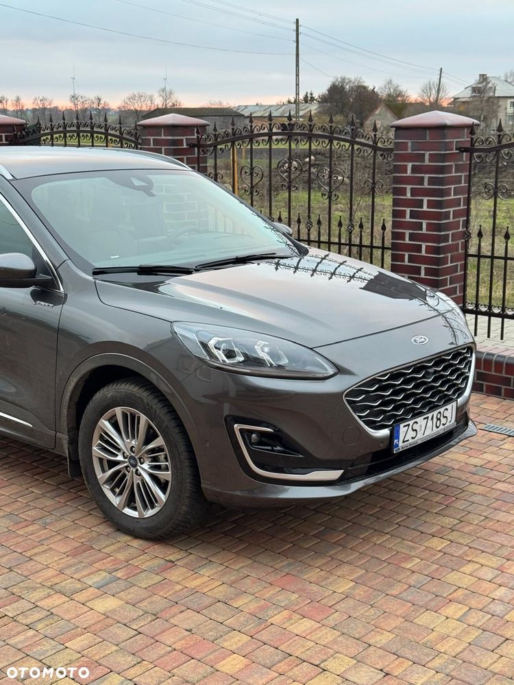 Ford Kuga 2023 photo 2