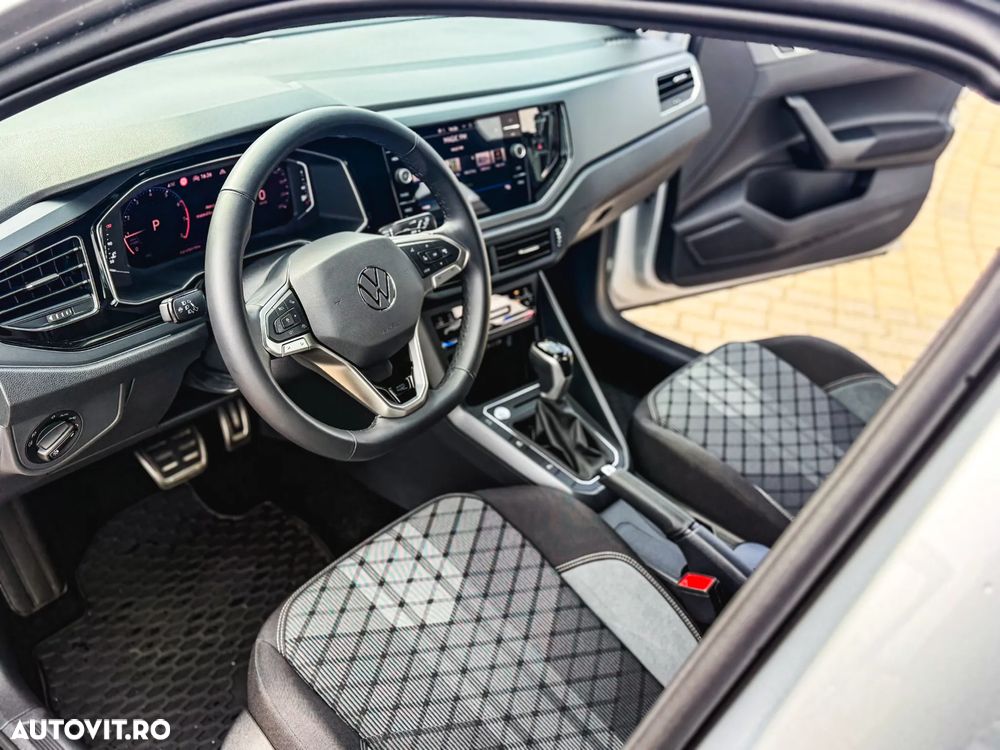 Volkswagen Taigo 1.5 TSI DSG R-Line - 9