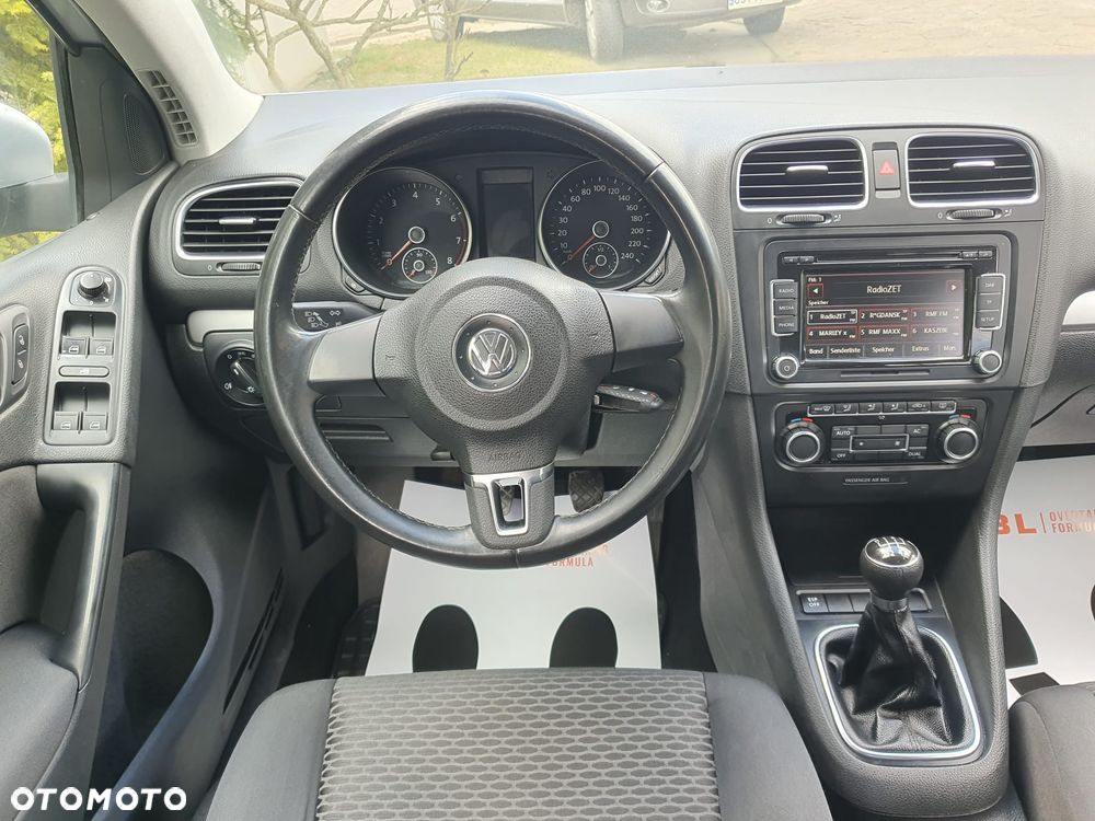Volkswagen Golf 1.6 Comfortline - 8